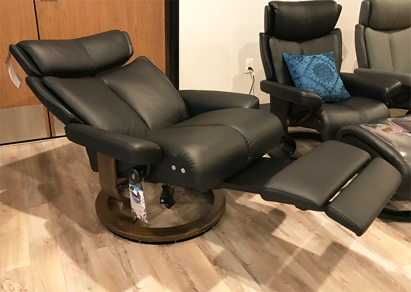 Stressless Magic LegComfort Paloma Black Leather Recliner with Footrest