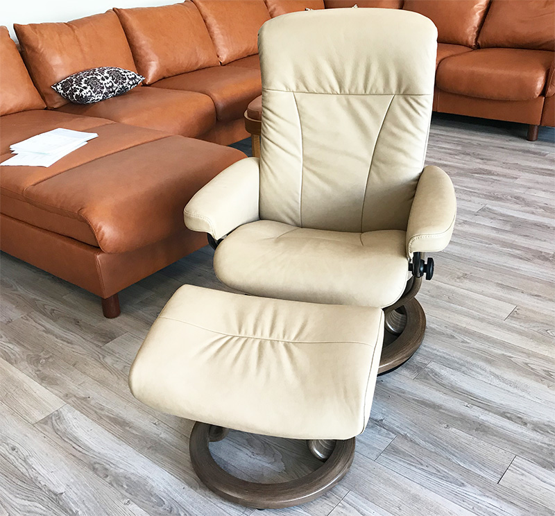 Stressless President Paloma Light Grey Leather Recliner Chair and Ottoman by Ekornes