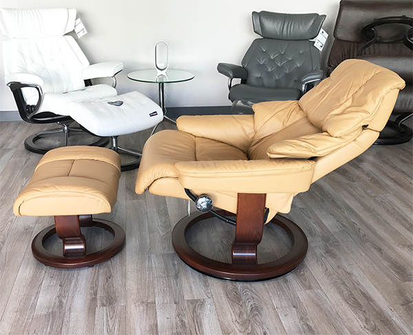 Stressless Reno Paloma Pearl Leather Recliner Chair and Ottoman by Ekornes