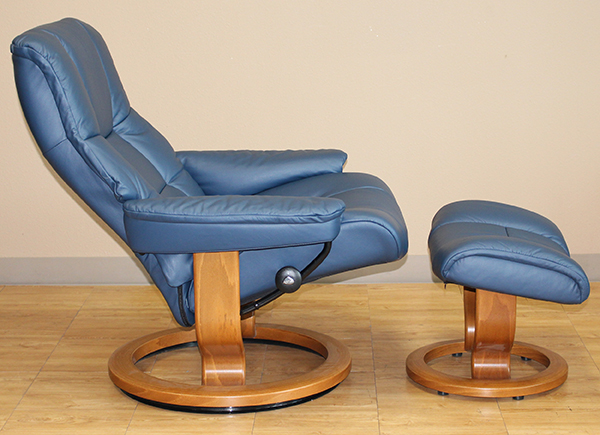 Stressless Mayfair Recliner Chair Paloma Oxford Blue Leather by Ekornes