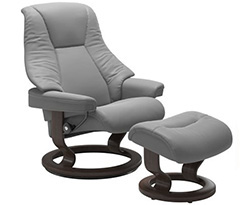 Stressless Live Classic Recliner Chair and Ottoman