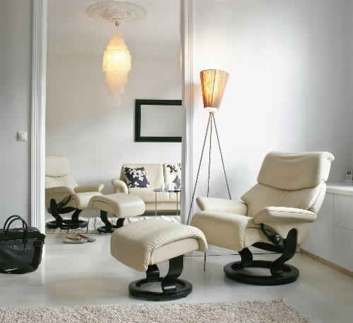Stressless Vision Vanilla Leather Recliner and Ottoman by Ekornes