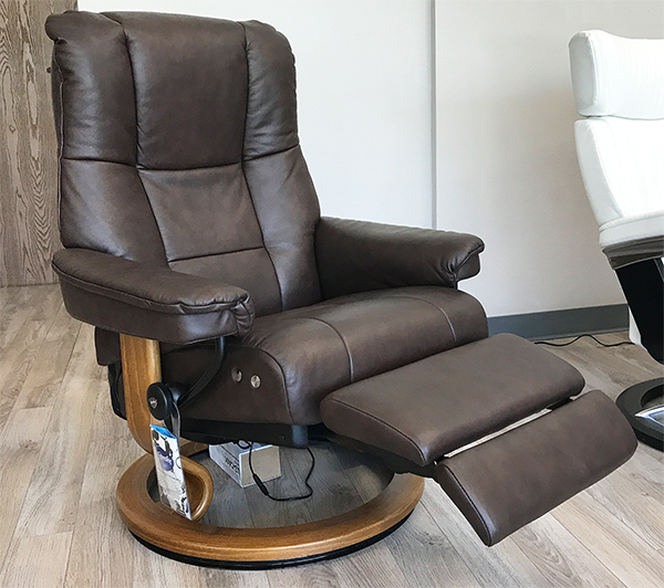 Stressless Mayfair Leg Comfort Power Footrest Paloma Sand Leather Recliner Chair by Ekornes